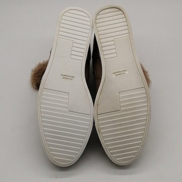 Maurices Womens Taryn Ankle Bootie Tan Wedge Heel Side Zip Faux Fur Trim Sz 9 M - Picture 4 of 9